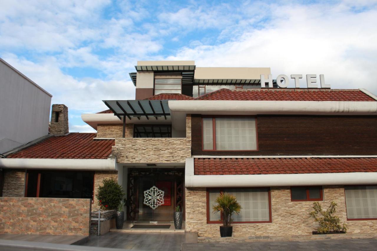 Hotel Santiago De Compostella Suites Cuenca Dış mekan fotoğraf